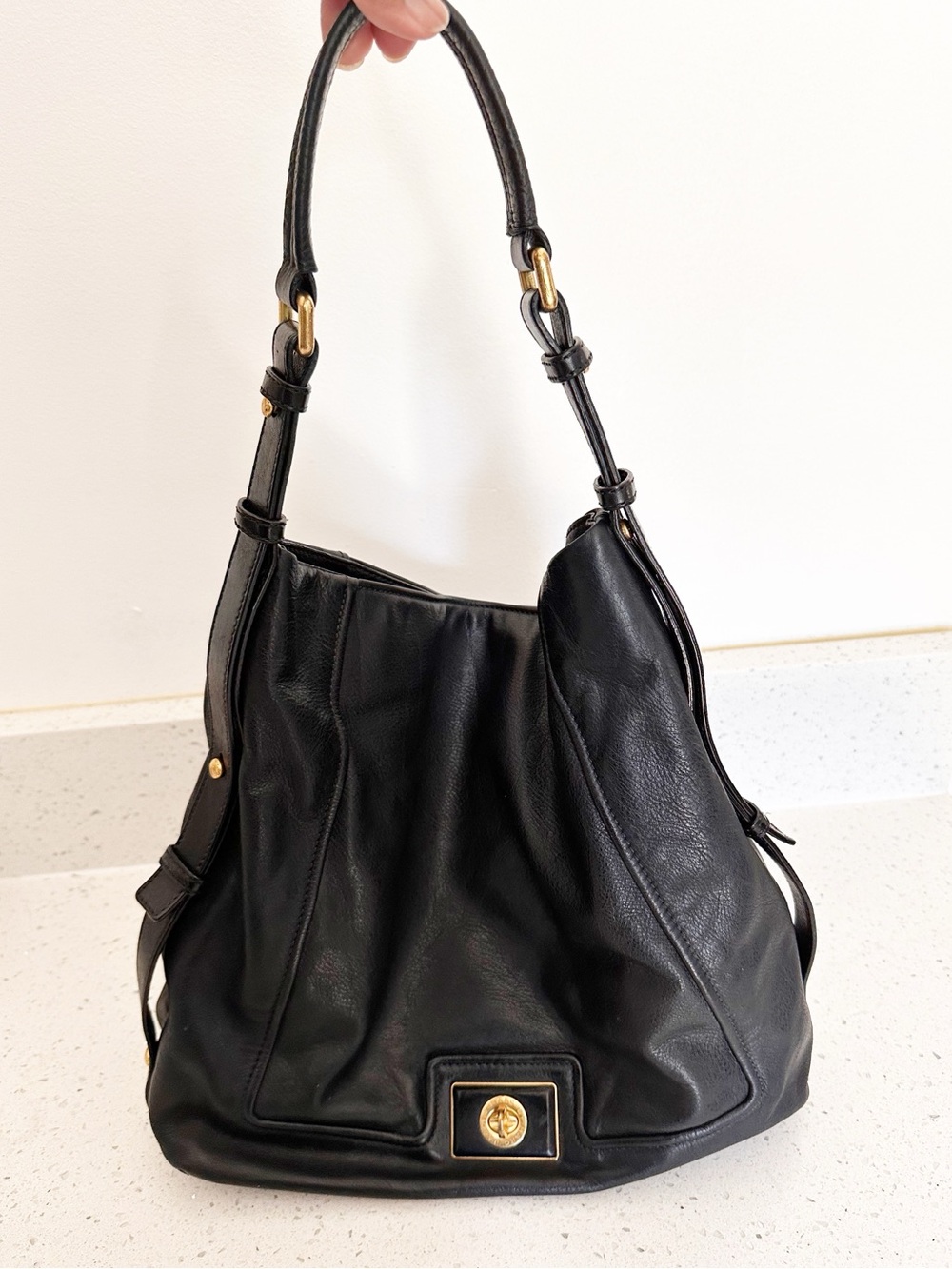 Marc by Marc Jacobs Black Leather Hobo Shoulder Bag Gold Tone Turn Lock Boho
